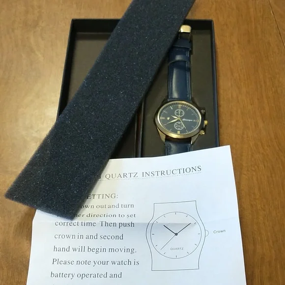 Classique Men's Watch with original case - Picture 9 of 10